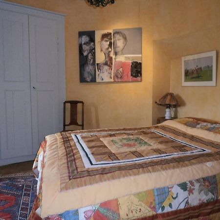 Le Vivier Hotel Challes Buitenkant foto