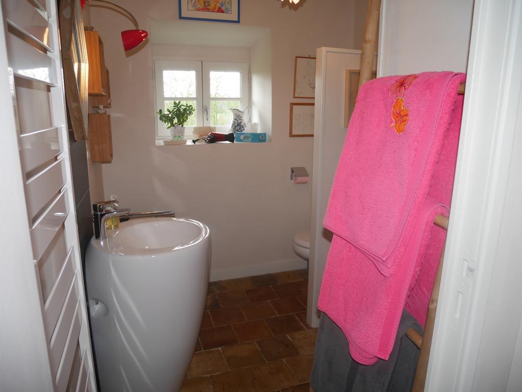 Le Vivier Hotel Challes Buitenkant foto
