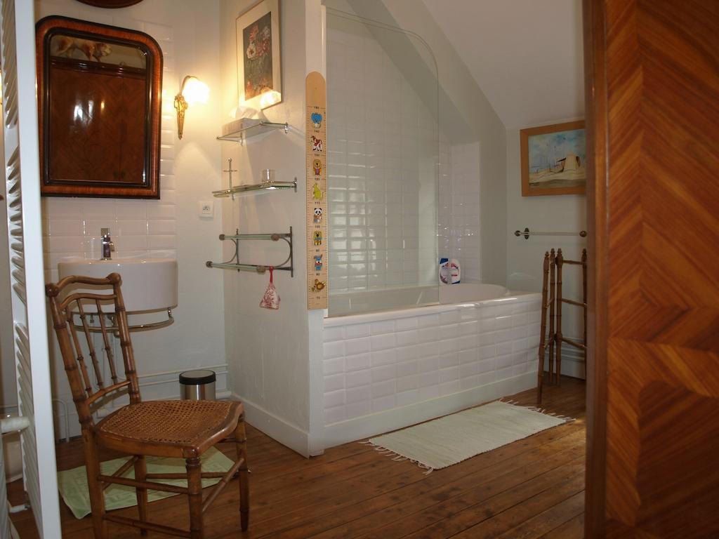 Le Vivier Hotel Challes Kamer foto